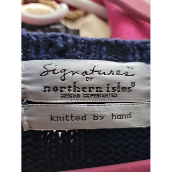 Northern Isles Hand Knitted Xmas Sweater Sz M Santa Festive Holiday - Picture 4 of 6